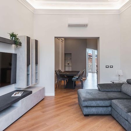 Etnea Modern Apartment By Wonderful Italy كاتانيا المظهر الخارجي الصورة