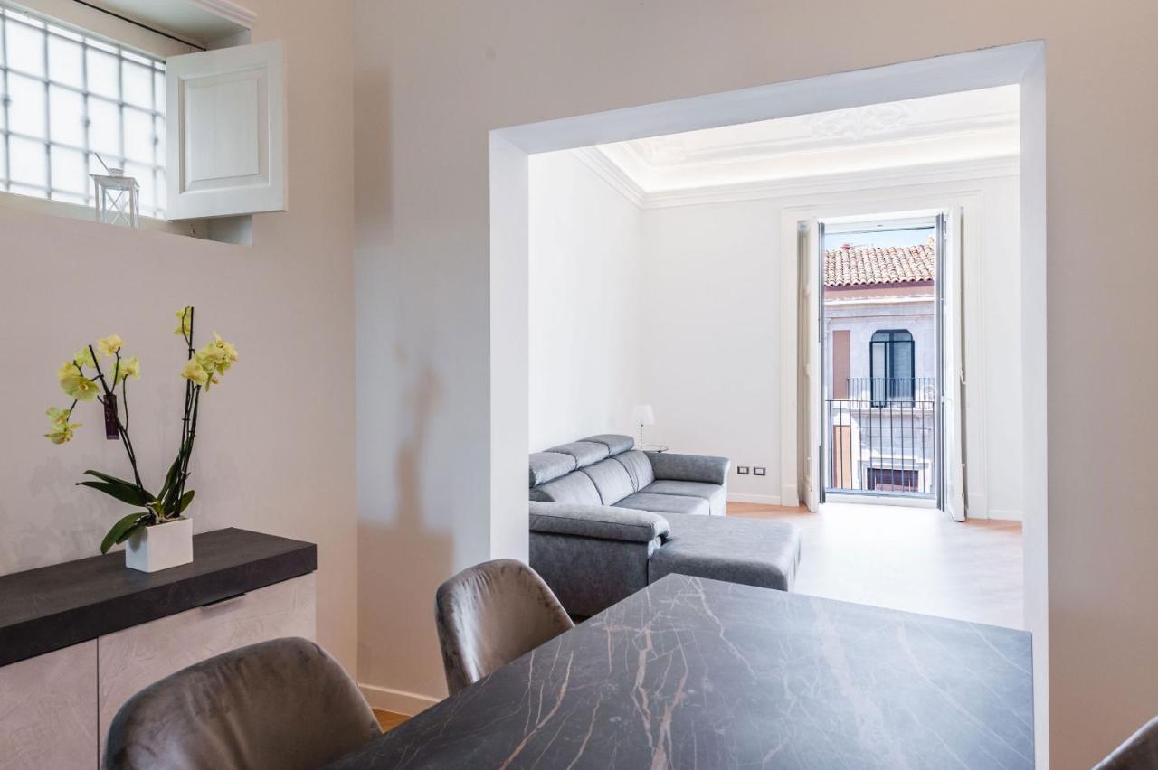 Etnea Modern Apartment By Wonderful Italy كاتانيا المظهر الخارجي الصورة