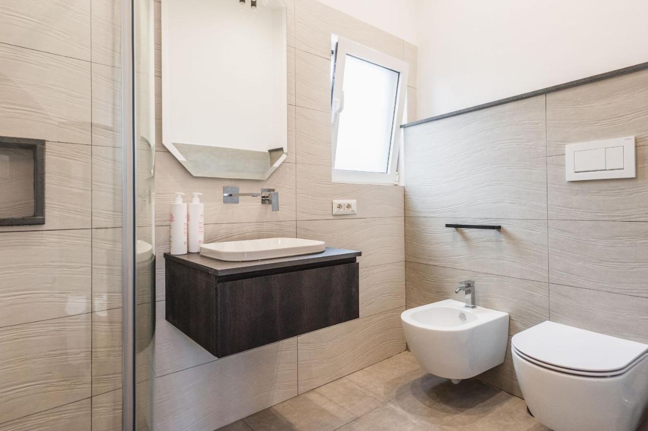 Etnea Modern Apartment By Wonderful Italy كاتانيا المظهر الخارجي الصورة